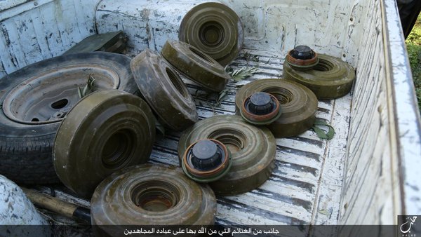 3 Russian RPO-As, 8 TM-62 mines, 2 9M113 Konkurs ATGMs with associated launcher and 3 RPGs captured by IS
