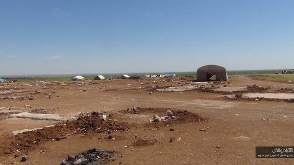 Syria: the Shamarin IDP camp on the border with Turkey has been completely abandoned, 1000s fled to escape Daesh 