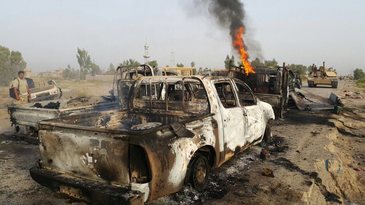 Many Isis militants tried to flee from outskirts of Fallujah toward the desert to Syria but many of them killed   