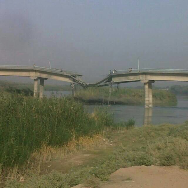 Syria - The Mayādīn bridge (جسر الميادين) crossing the Euphrates has been targeted by alleged Coalition airstrike