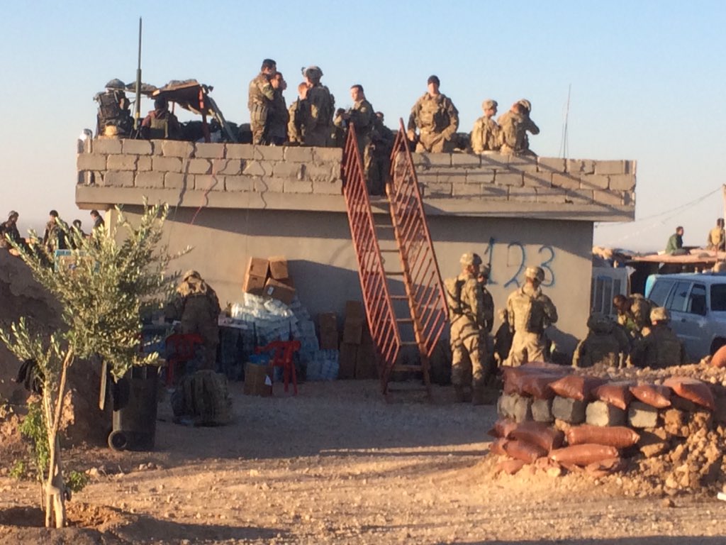 US special forces monitoring the frontline Mosul Iraq 