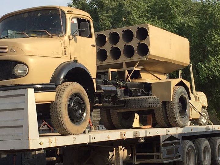 Hashd Armoured vehicles & heavy weapons delivered near Mosul, awaiting the green light to storm Daesh stronghy