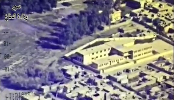 Geolocated video: Iraqi Air Force Bell 407 firing unguided rockets in Hamam al-Alil [0:00] and [1:23]  