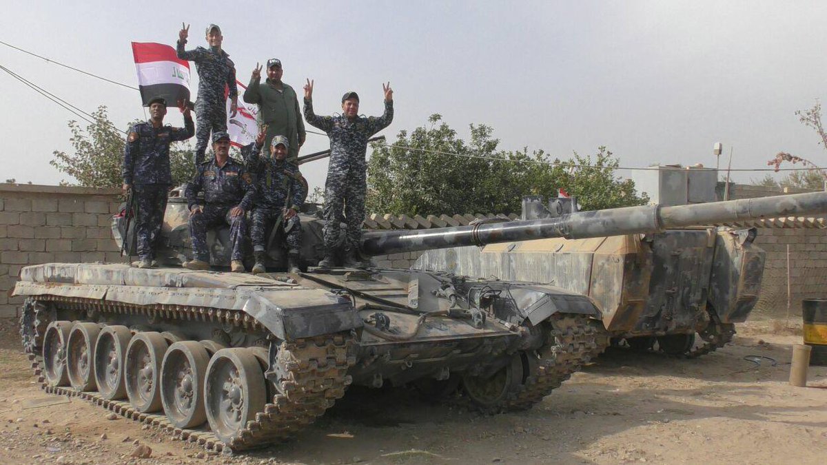 Iraqi Federal Police now has a T-72 (Talha APC seen in background)  