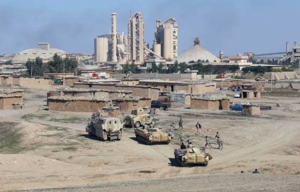 Images of Iraq's army and Hashd as they reached the Badush cement plant, about 15km northwest of Mosul.  