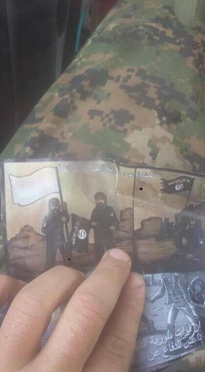The international warplanes threw brochures get away  the city for the civilians living in Raqqa