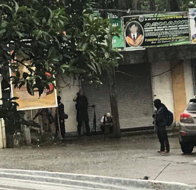 Philippines Marawi City - ISIS members on the streets of Marawi City. They have blocked some entry/exit points.  