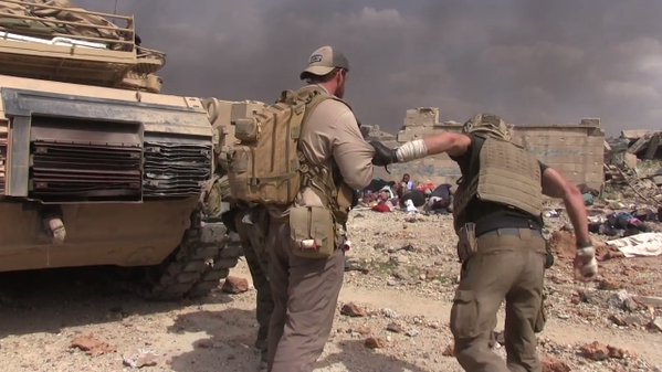 David Eubank, former US Special Forces soldier-turned aid worker runs through gunfire in Mosul to save a child from ISIS