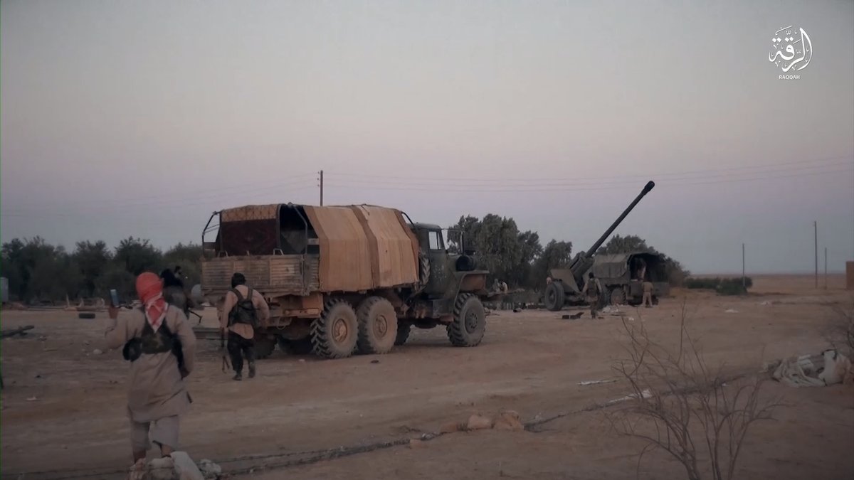 ISIS captured a lot of vehicles and ammunition in South-Eastern Raqqa