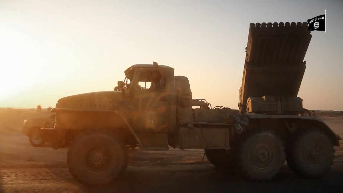 ISIS captured a lot of vehicles and ammunition in South-Eastern Raqqa