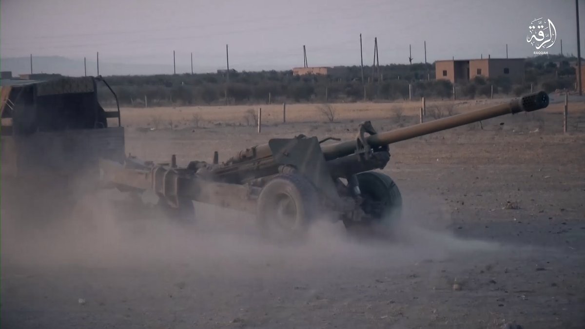 ISIS captured a lot of vehicles and ammunition in South-Eastern Raqqa