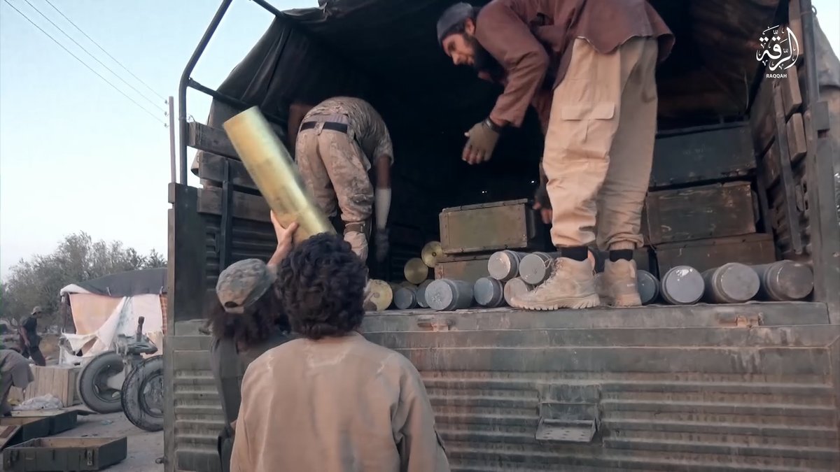ISIS captured a lot of vehicles and ammunition in South-Eastern Raqqa