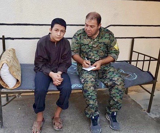 SDF captured ISIS child soldier Mohammed Ali Musa who appeared in ISIS propaganda videos. SDF Press Spox @mustefa2bali speaking with Musa   