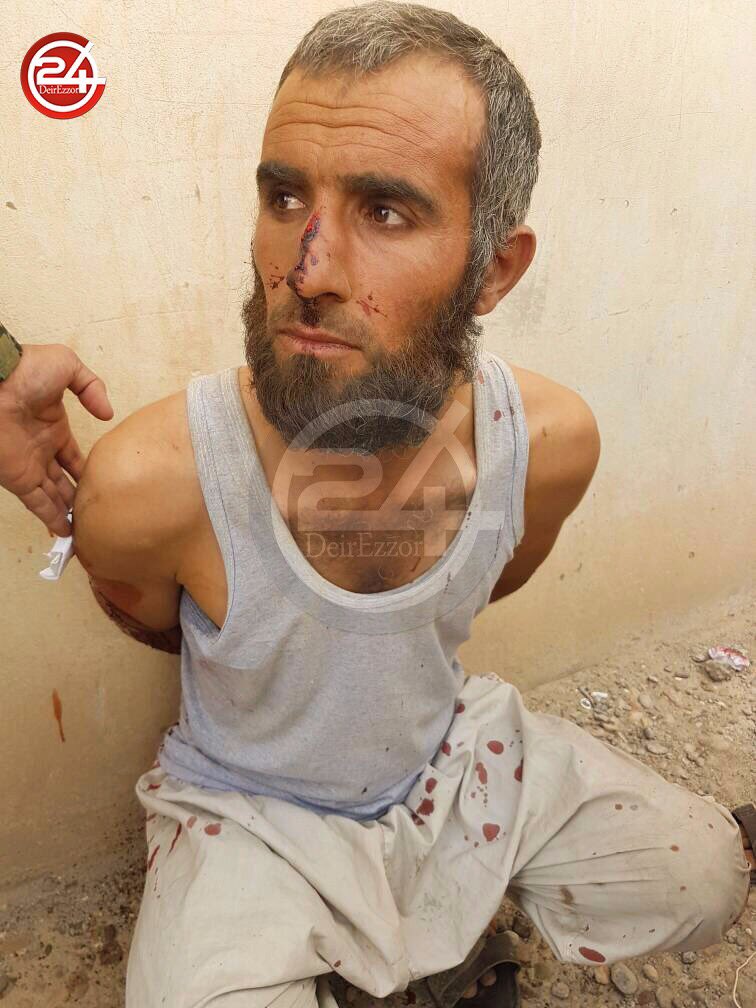 SDF in Deir Ezzor captures an ISIS suicide bomber along with his vehicle.   