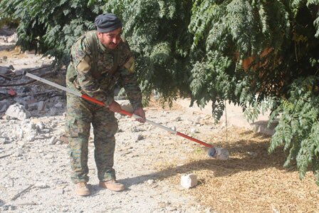 SDF demining team dismantled hundreds of IS mines in Raqqa with rudimentary equipment 
