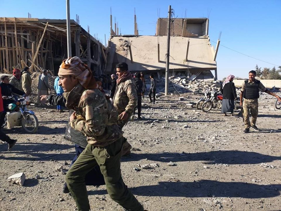 Two children and a woman were injured in an explosion, which is likely due to a car bomb explosion targeting SDF checkpoint located in the town of Abu Hamam, east of Deir Ezzor